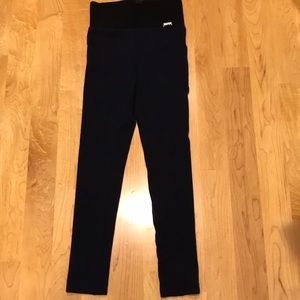 NWOT Calvin Klein fitted legging pant